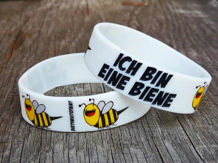 Bee Silicone Wristband Geek Memes Trollfacve Forever Alone Badass Fap Me Gusta